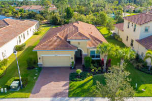 8193 SW Marin Dr, Stuart, FL 34997, Sold 04/07/17
