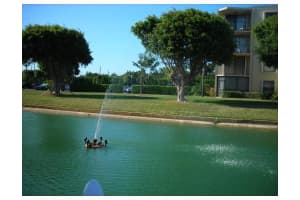 300 Waterway Dr S, Lantana, FL 33462, Sold 02/28/17