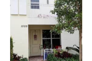 1525 NW 49th Ln, Boca Raton, FL 33431, Sold 03/15/17