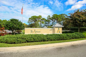 5717 SE Forest Glade Trail, Hobe Sound, FL 33455, Sold 04/27/17