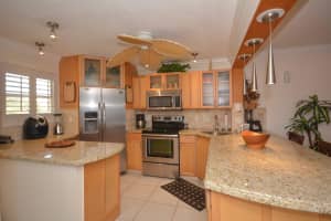 5900 NE 7th Ave #303s, Boca Raton, FL 33487, Sold 06/09/17