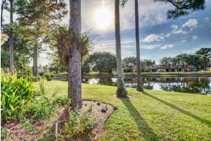 4723 Rainbow Dr, Greenacres, FL 33463, Sold 04/14/17