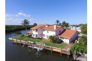 118 Queen Eugenia Ct, Fort Pierce, FL 34949, Sold 08/01/17