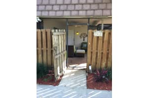 7512 Courtyard Run E, Boca Raton, FL 33433, Sold 03/29/17