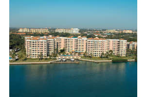 300 SE 5th Ave APT 8140, Boca Raton, FL 33432, Sold 04/11/18
