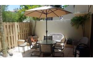 602 Executive Center Dr, West Palm Beach, FL 33401, Sold 07/31/17