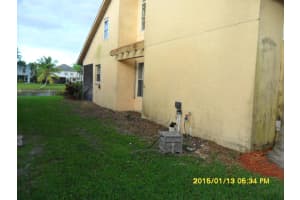 3570 Woods Walk Blvd, Lake Worth, FL 33467, Sold 06/23/17