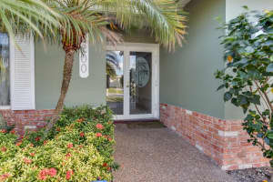 2200 NE 19th St, Fort Lauderdale, FL 33305, Sold 09/07/17