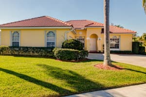 4525 25th Ln, Vero Beach, FL 32966, Sold 03/15/17