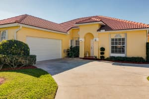 4525 25th Ln, Vero Beach, FL 32966, Sold 03/15/17