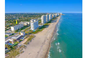 3051 S Ocean Blvd, Boca Raton, FL 33432, Sold 05/30/17