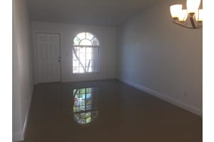 7696 NW 177th Terrace, Hialeah, FL 33015, Sold 03/03/17