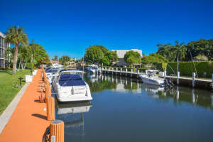 5900 NE 7th Ave, Boca Raton, FL 33487, Sold 01/12/18