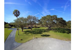 8357 Damascus Dr, Palm Beach Gardens, FL 33418, Sold 04/13/17