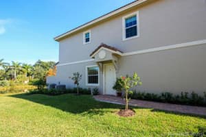 611 SW Glen Crest Way, Stuart, FL 34997, Sold 06/30/17