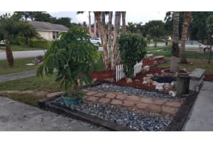 4571 Carthage Cir N, Lake Worth, FL 33463, Sold 03/13/17