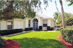 7649 SE Bay Cedar Cir, Hobe Sound, FL 33455, Sold 03/17/17