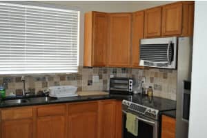 2877 S Oasis Dr, Boynton Beach, FL 33426, Sold 03/09/17