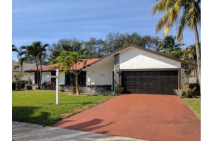 2941 SW 86th Way, Davie, FL 33328, Sold 06/16/17