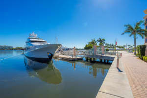 101 N Clematis St, West Palm Beach, FL 33401, Sold 08/16/17