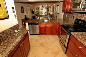 9 Royal Palm Way, Boca Raton, FL 33432, Sold 07/11/17