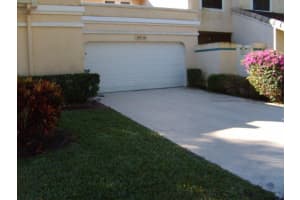 5285 Monterey Cir, Delray Beach, FL 33484, Sold 07/13/17
