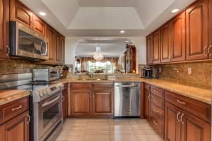 6662 Boca Del Mar Dr, Boca Raton, FL 33433, Sold 03/09/17