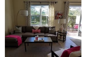 132 W Prive Cir, Delray Beach, FL 33445, Sold 04/27/17