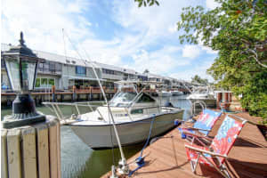 716 Mariners Way, Boynton Beach, FL 33435, Sold 05/01/17