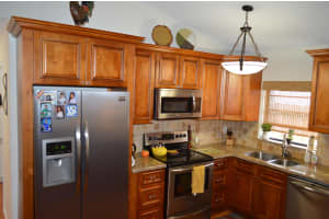 21557 San Lorenzo Ave, Boca Raton, FL 33433, Sold 04/21/17