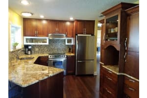 10450 SE Jupiter Narrows Dr, Hobe Sound, FL 33455, Sold 07/13/17