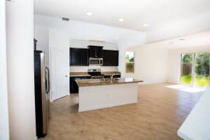 2212 SE 2nd St, Homestead, FL 33033, Sold 11/30/18