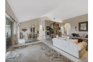 2362 Saratoga Bay Dr, West Palm Beach, FL 33409, Sold 04/17/17