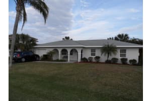 122 Queen Catherina Ct, Fort Pierce, FL 34949, Sold 04/28/17