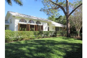 35 Country Rd, Boynton Beach, FL 33436, Sold 05/01/18