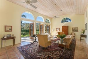 35 Country Rd, Boynton Beach, FL 33436, Sold 05/01/18