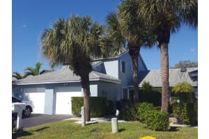 3915 Island Club Cir E, Lake Worth, FL 33462, Sold 05/31/17