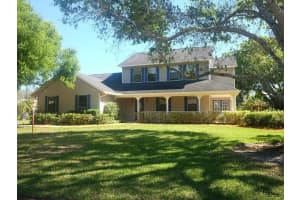 426 32nd Ave SW, Vero Beach, FL 32968, Sold 03/10/17