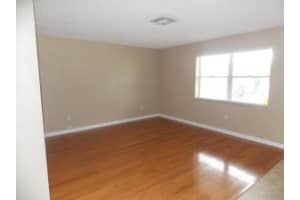 5249 Woodstone Cir S, Lake Worth, FL 33463, Sold 05/04/17