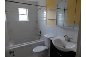 5249 Woodstone Cir S, Lake Worth, FL 33463, Sold 05/04/17