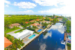 27 Harbour Dr N, Boynton Beach, FL 33435, Sold 04/21/17