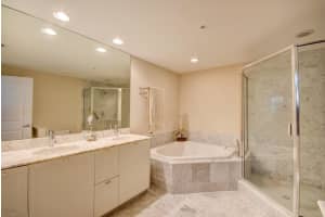 235 NE 1st St, Delray Beach, FL 33444, Sold 06/30/17