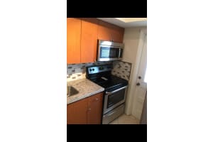 5800 Margate Blvd, Margate, FL 33063, Sold 03/30/17
