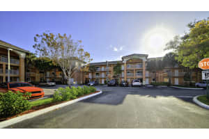 6900 SW 39th St #306j, Davie, FL 33314, Sold 04/25/17