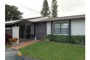 38 Seminole Ct E, Royal Palm Beach, FL 33411, Sold 04/07/17