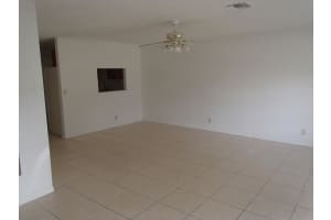 7416 Willow Spring Cir N, Boynton Beach, FL 33436, Sold 04/18/17