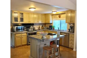 4645 SE Circle Way, Stuart, FL 34997, Sold 05/12/17