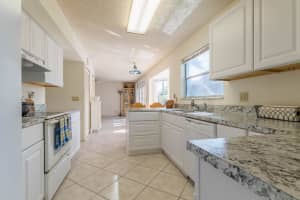 1996 Lake Breeze Ct, Wellington, FL 33414, Sold 05/05/17