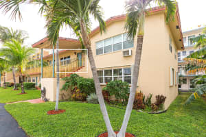 3212 NE 8th Ct, Pompano Beach, FL 33062, Sold 12/01/17
