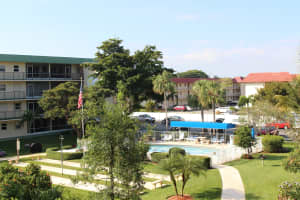 802 SE 7th St, Deerfield Beach, FL 33441, Sold 08/31/17